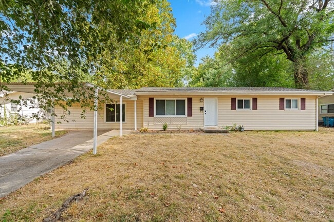 442 S Monte Vista Ave