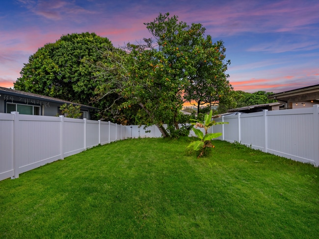 Photo - 1576 California Ave