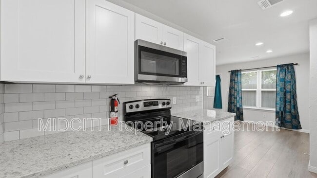 224 Mar Hill St