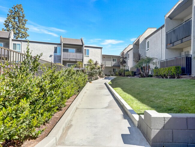 Sturbridge Village Apartments