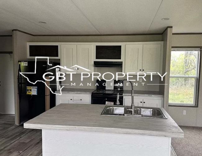 Building Photo - Brand New Home!