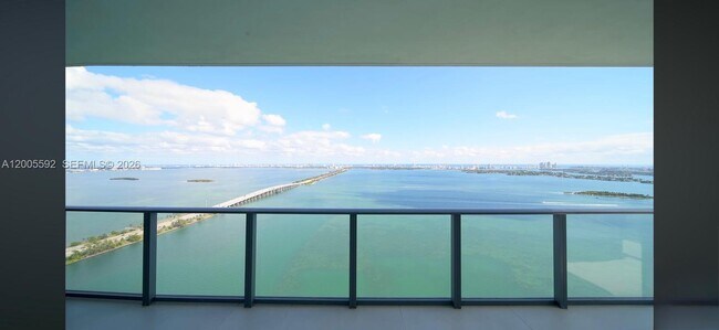 Photo - 3131 NE 7th Ave Unit 4401