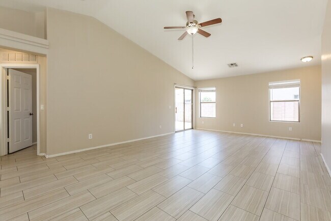 Photo - 2460 W Tanner Ranch Rd