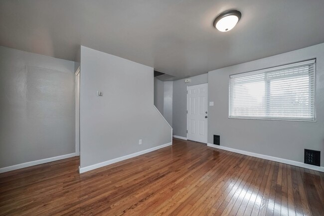 Photo - 3469 Denny St Unit 2