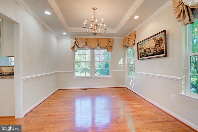 Photo - 25291 Kilkeen Way