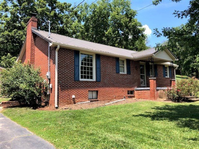 Photo - 3 Bdrm/1 Bath Brick Home  Kingsport TN