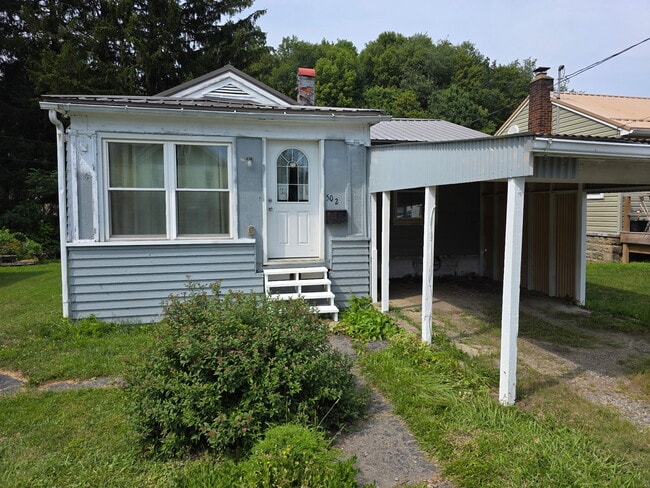 Building Photo - 502 Graffius Ave Ext Rental