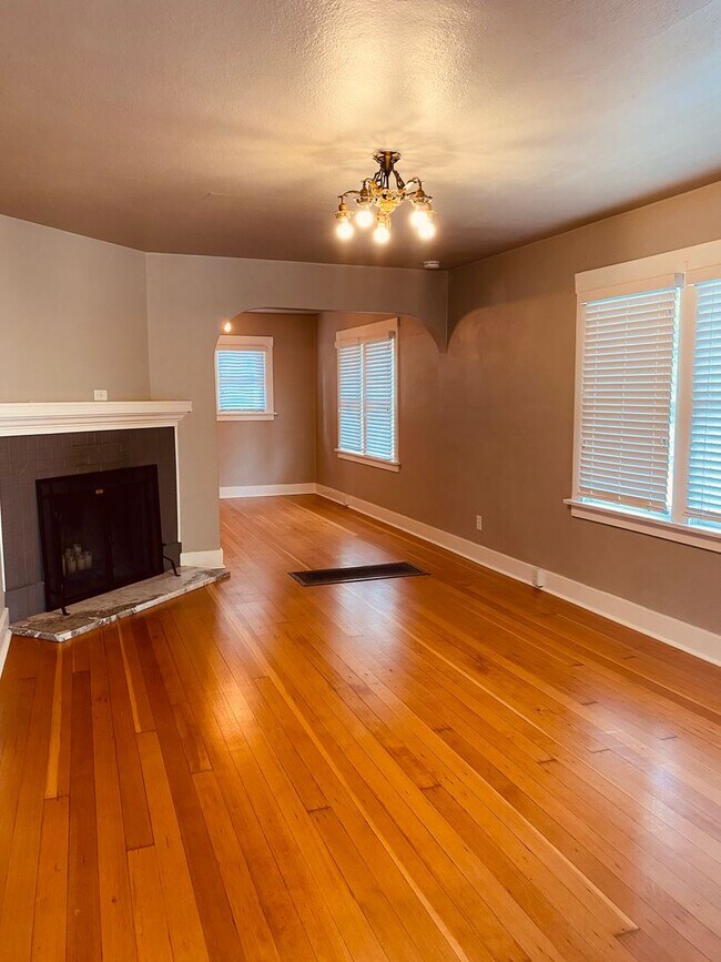 Beautiful Home Located in MidTown House Rental in Reno, NV