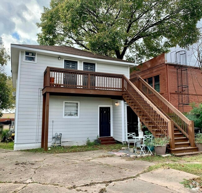Building Photo - 6833 Avenue C Unit 4 Rental