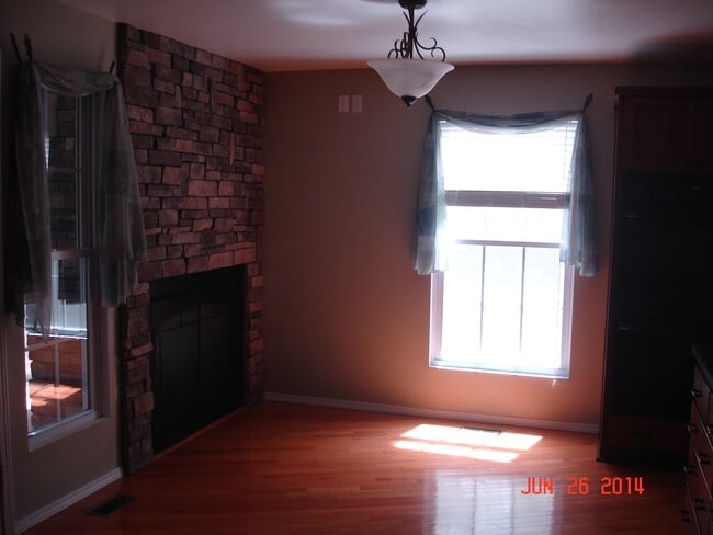 Photo - 530 SE 325th Rd