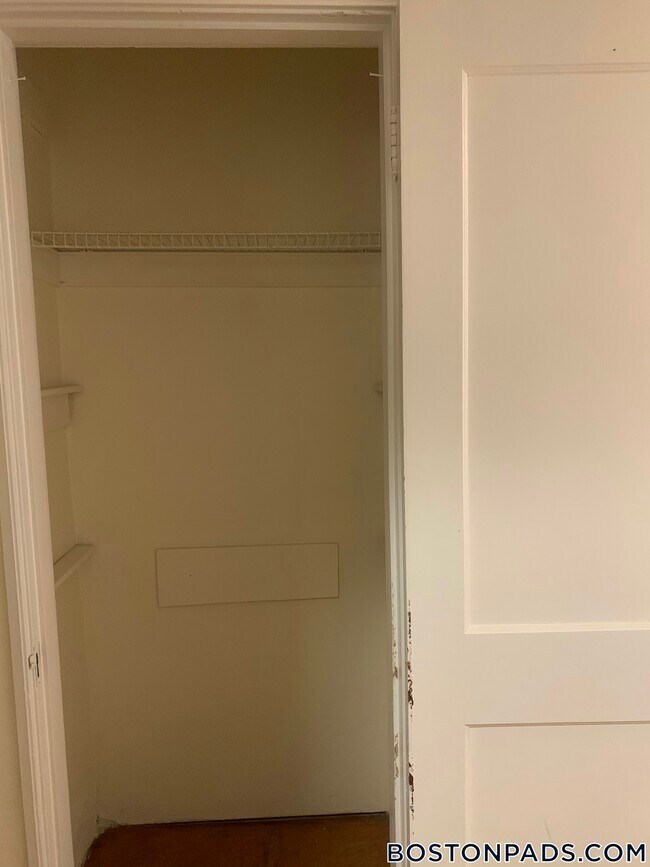 Photo - 437 Cambridge St Unidad 23