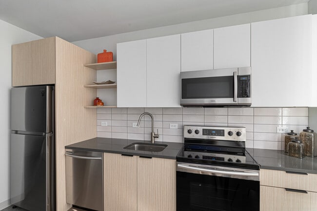 Photo - West End Yards