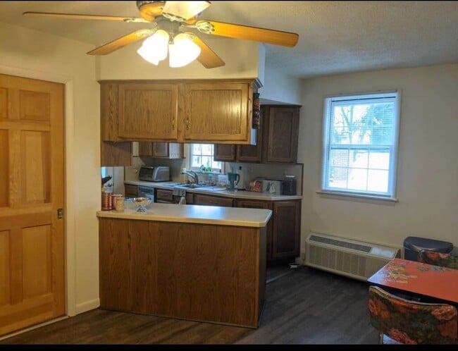 Photo - 311 S Arch St Unit Apt B