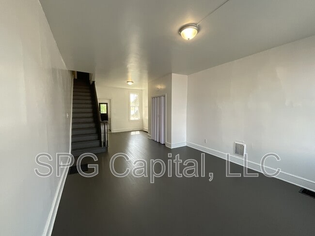 Photo - 156 Hamilton Ave