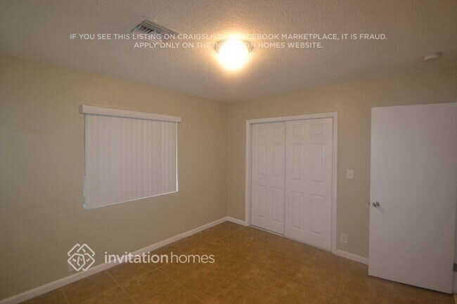 Photo - 2464 SW 8th St