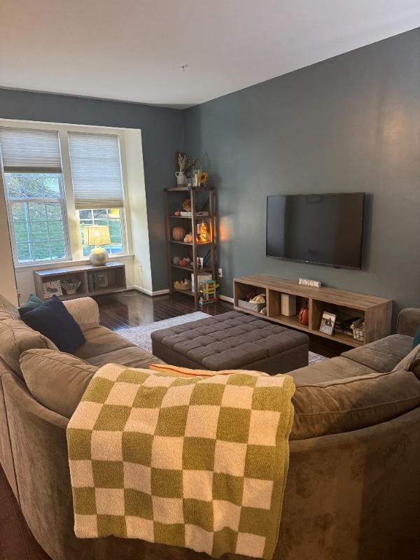 Photo - 721 Bender Rd