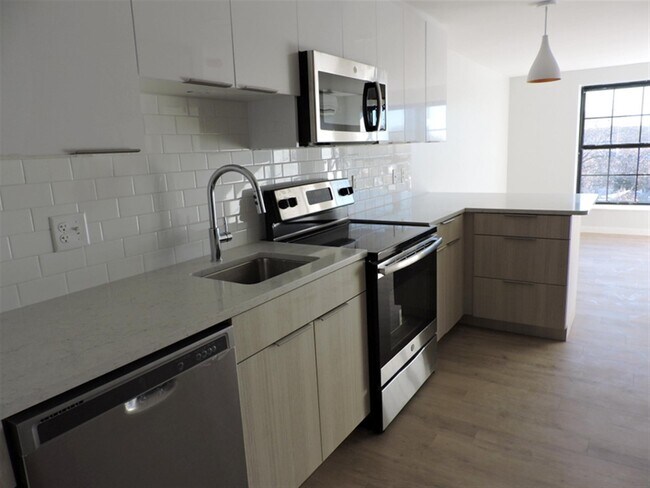 Photo - 9 Soden St Unit 501