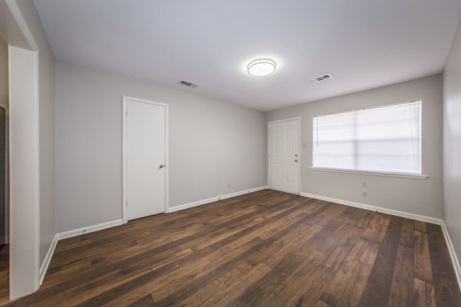 221 N Fillmore St Unit 3