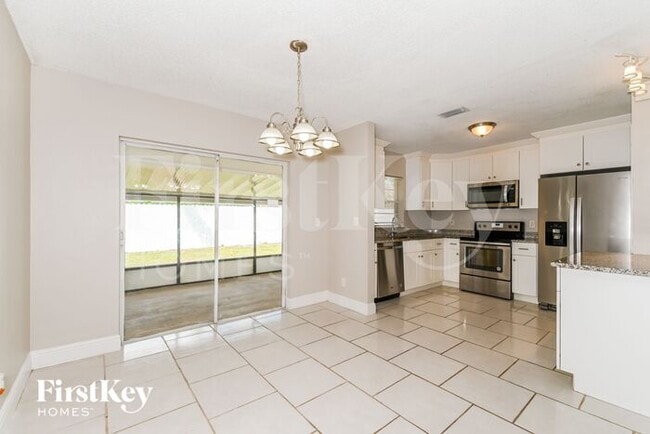 Photo - 990 Jolly Rd