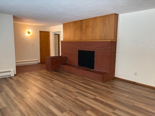 Photo - Large house west of Reserve Street