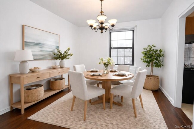 Photo - 180 Garth Rd Unit 4F