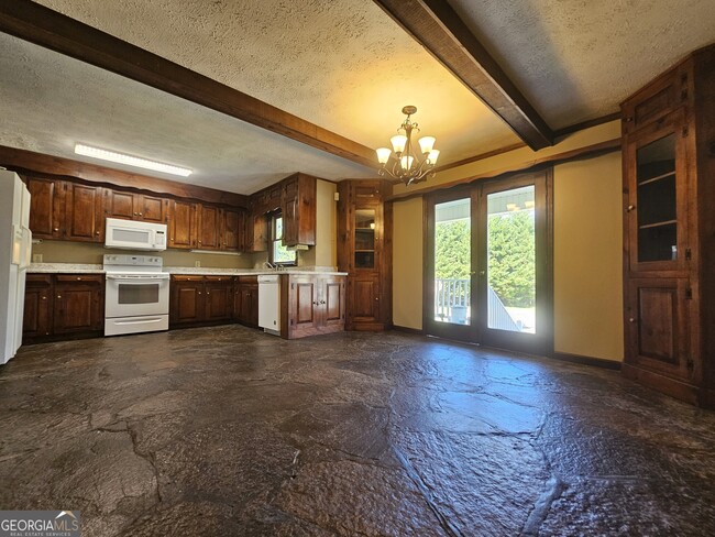 Photo - 150 Jefferson Blvd