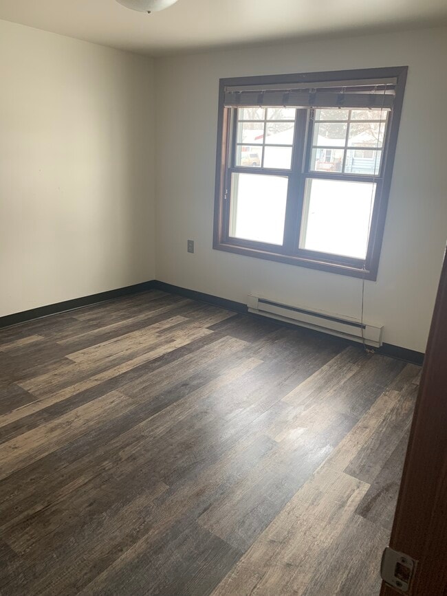 Photo - Iowa Ave Unit 8