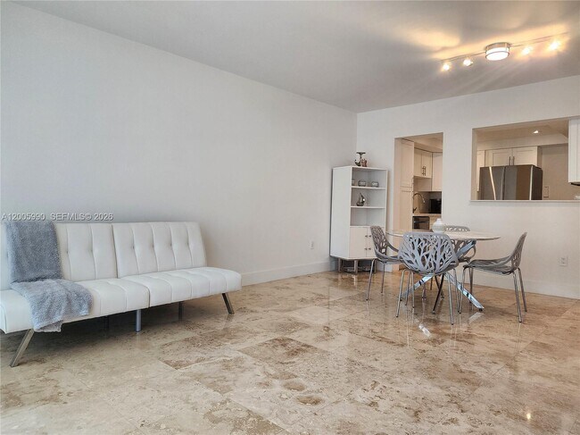 Photo - 3505 S Ocean Dr Unit 209