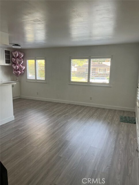 Photo - 1301 W 8th St