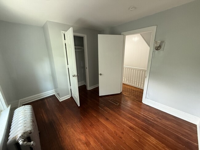 Building Photo - 302 Horace Ave