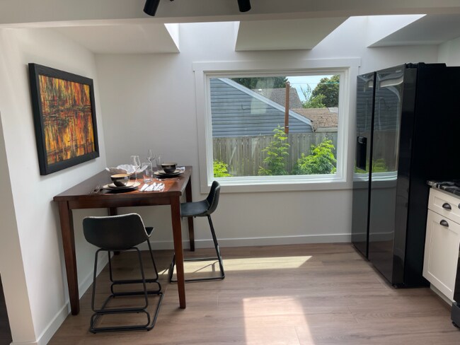 Photo - 9735 Wallingford Ave N Unidad ADU