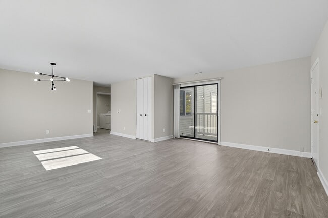 Coventry Court Townhomes