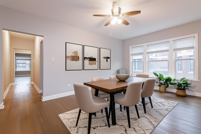 Photo - 1454 W Winnemac Ave Unit 3