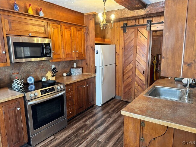 Photo - 3956 Nelson Heights