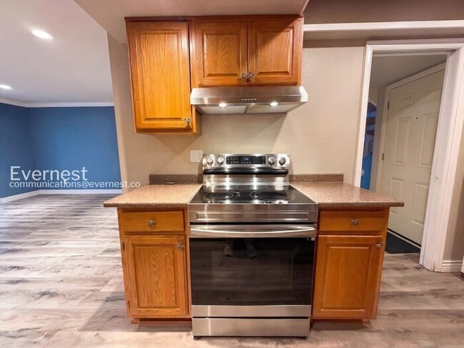 Photo - 254 S Oman Rd