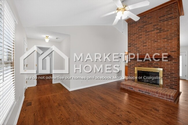 Photo - 1119 Roper Mountain Rd