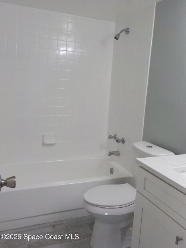Photo - 1641 Sunny Brook Ln Unit C205