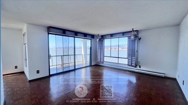 Take the helm of this nautical themed 2 be... - Take the helm of this nautical themed 2 be... Condo Unit C253