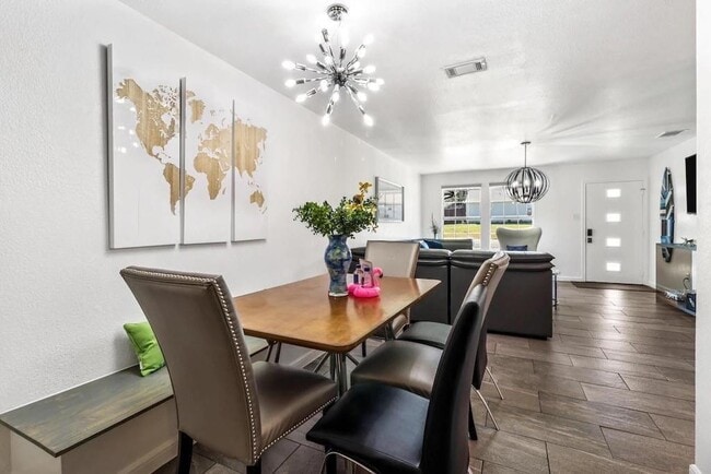 3606 Kayewood St Unit 1