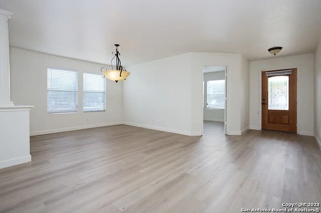 Photo - 10002 Powderhouse Dr