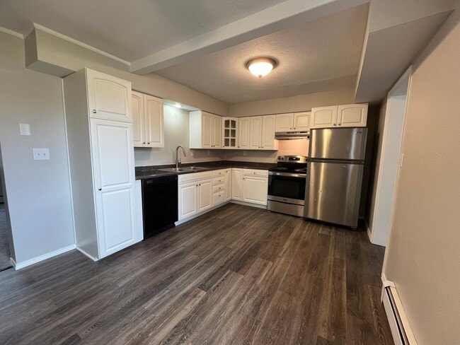 Photo - 1209 Rosewood Dr NE