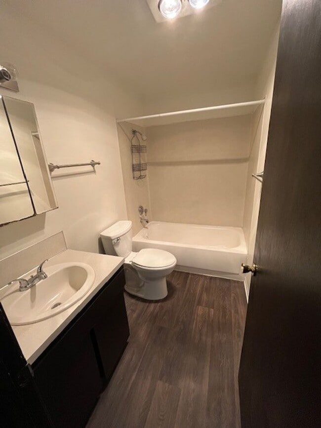 Photo - Rise Apartments