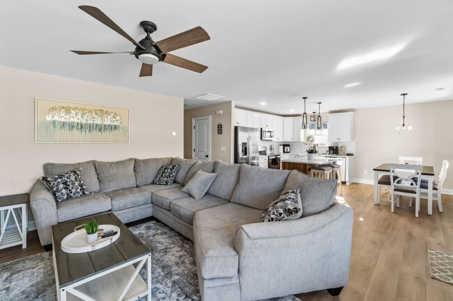 Photo - 628 Herms Ave Unit ID1309630P