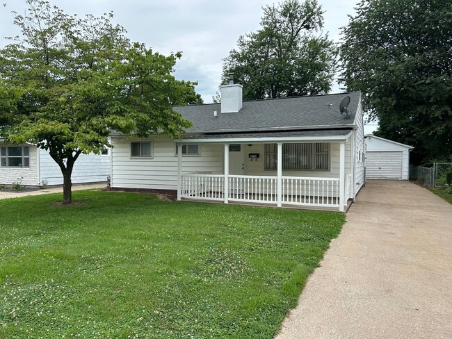 Fully Renovated 3-bedroom, 1-bath home in ... - Fully Renovated 3-bedroom, 1-bath home in ...