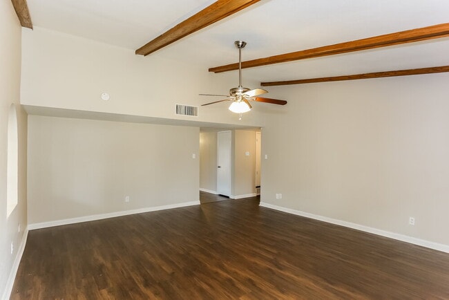 Photo - 1921 Wilderness Trail