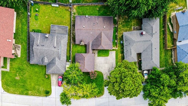 Photo - 8710 Parkway Forest Dr
