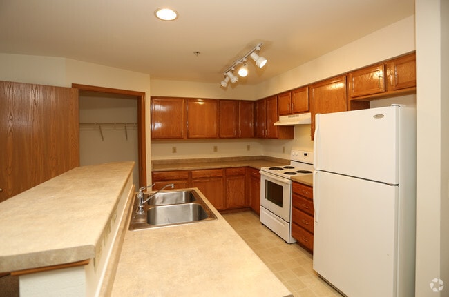 Interior Photo - Kenosha Commons
