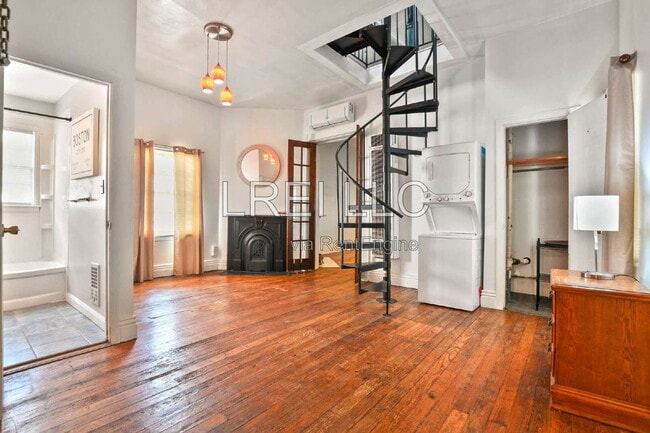 710 Rubel Ave Unit 3