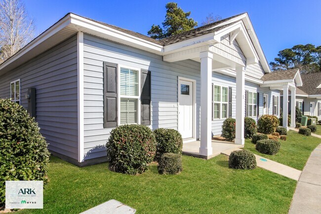 Photo - 71 Highland Forest Cir