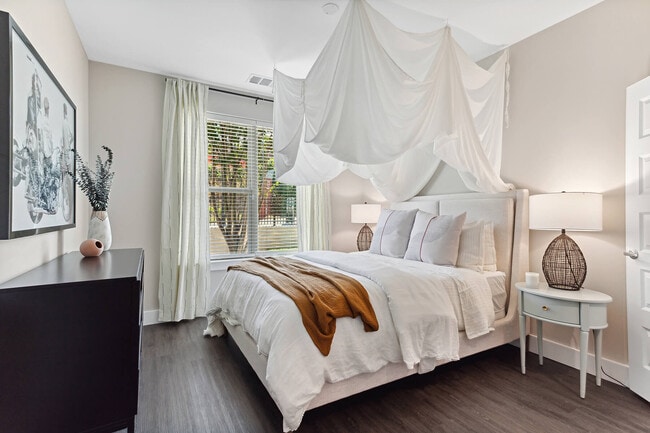 Verge Apartments